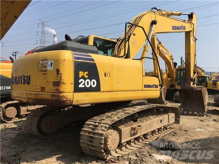 Komatsu PC 200-8 Bagri goseničarji