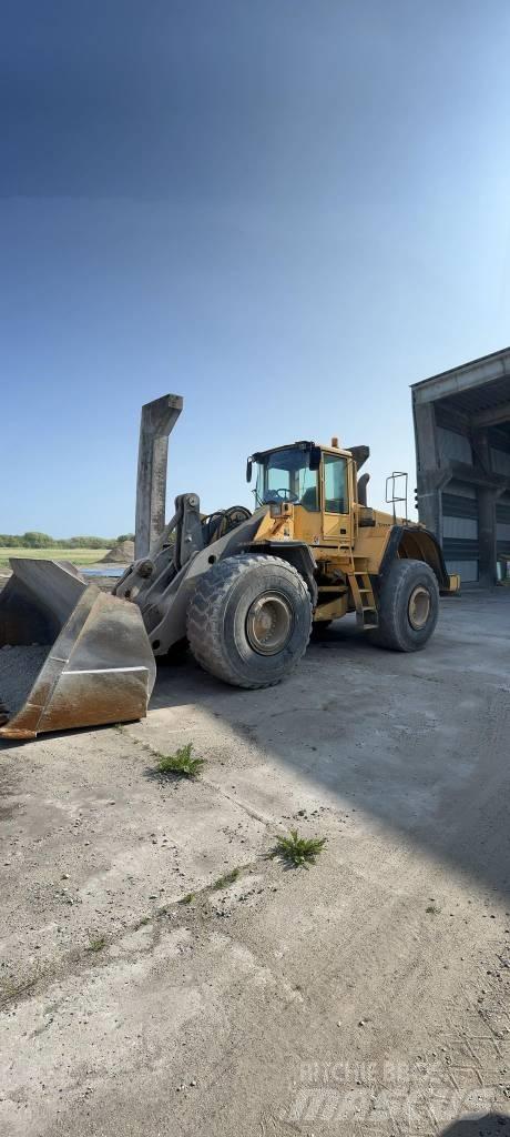 Volvo L 150 E Kolesni nakladalci