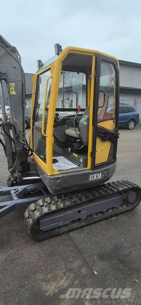 Volvo ECR 38 Mini bagri <7t