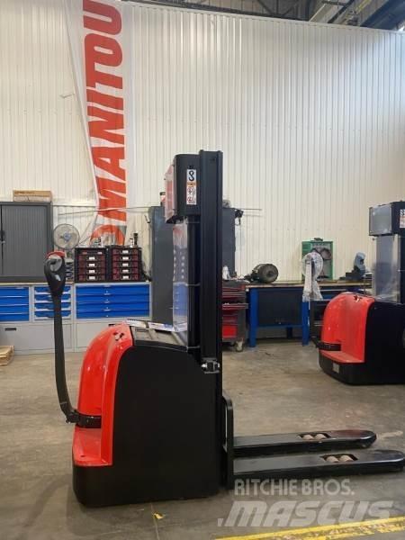 Manitou CDD12 AC1 Samopogonski ročni viličarji