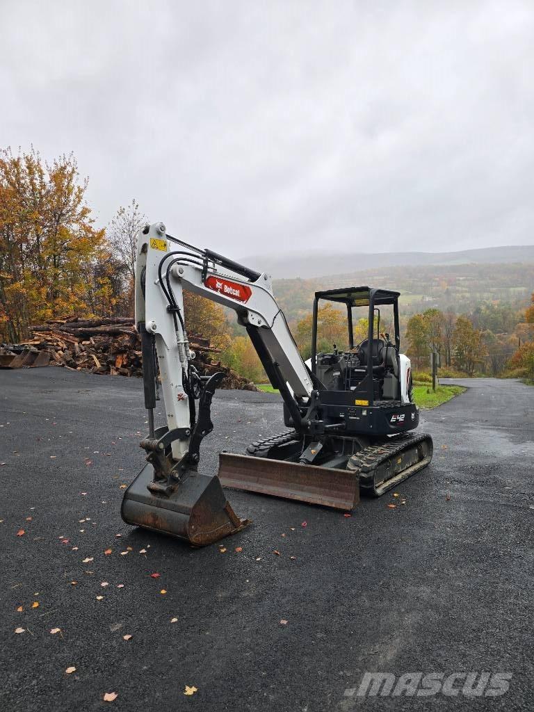 Bobcat E 42 Mini bagri <7t