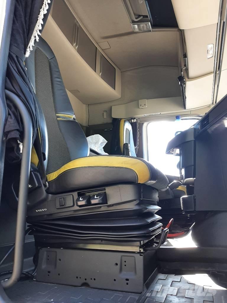 Volvo FH 16 Tovornjaki za hlode