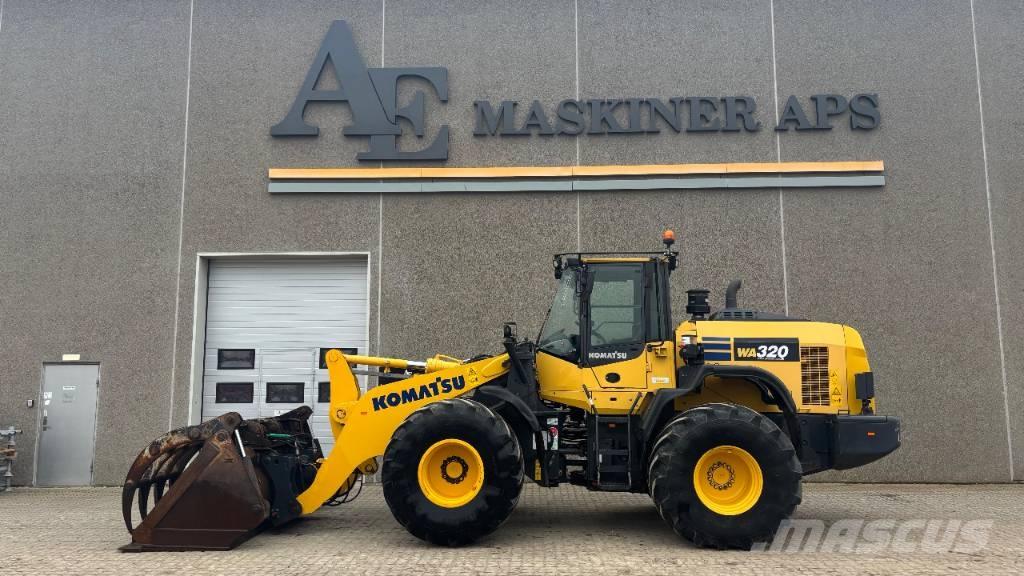 Komatsu WA 320-8 Kolesni nakladalci