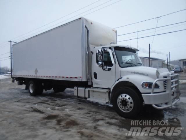Freightliner M2 106 Tovornjaki zabojniki