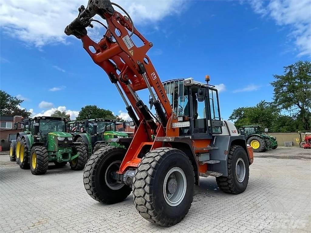 Terex TL 210 Kolesni nakladalci