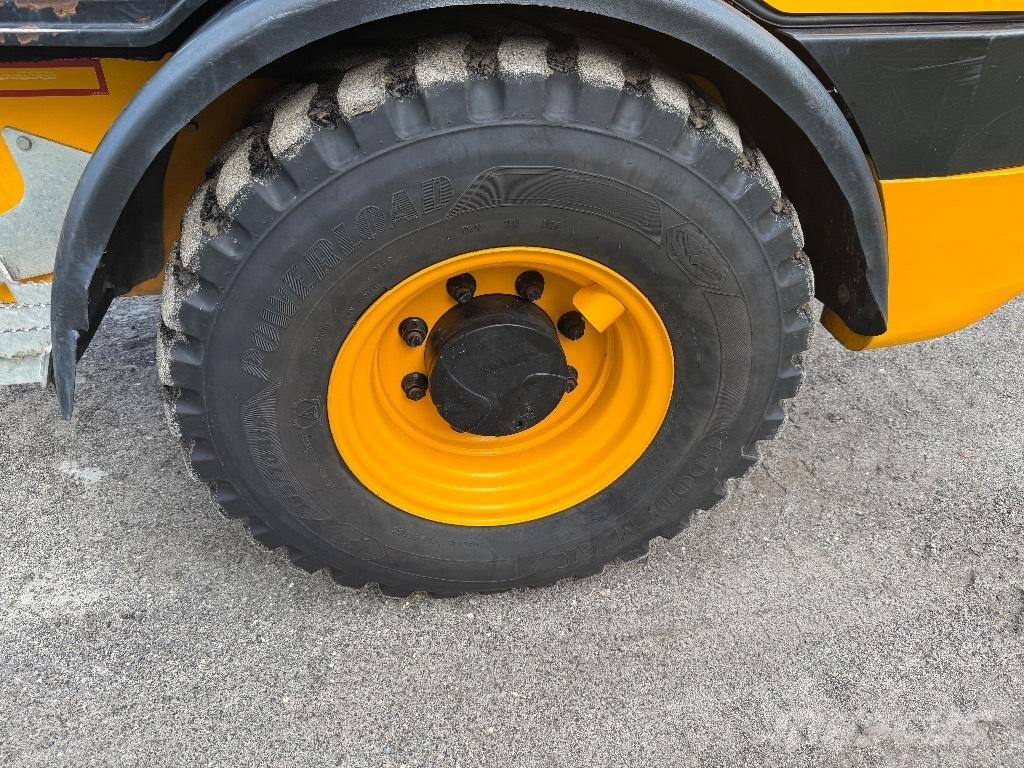 JCB 407 Kolesni nakladalci