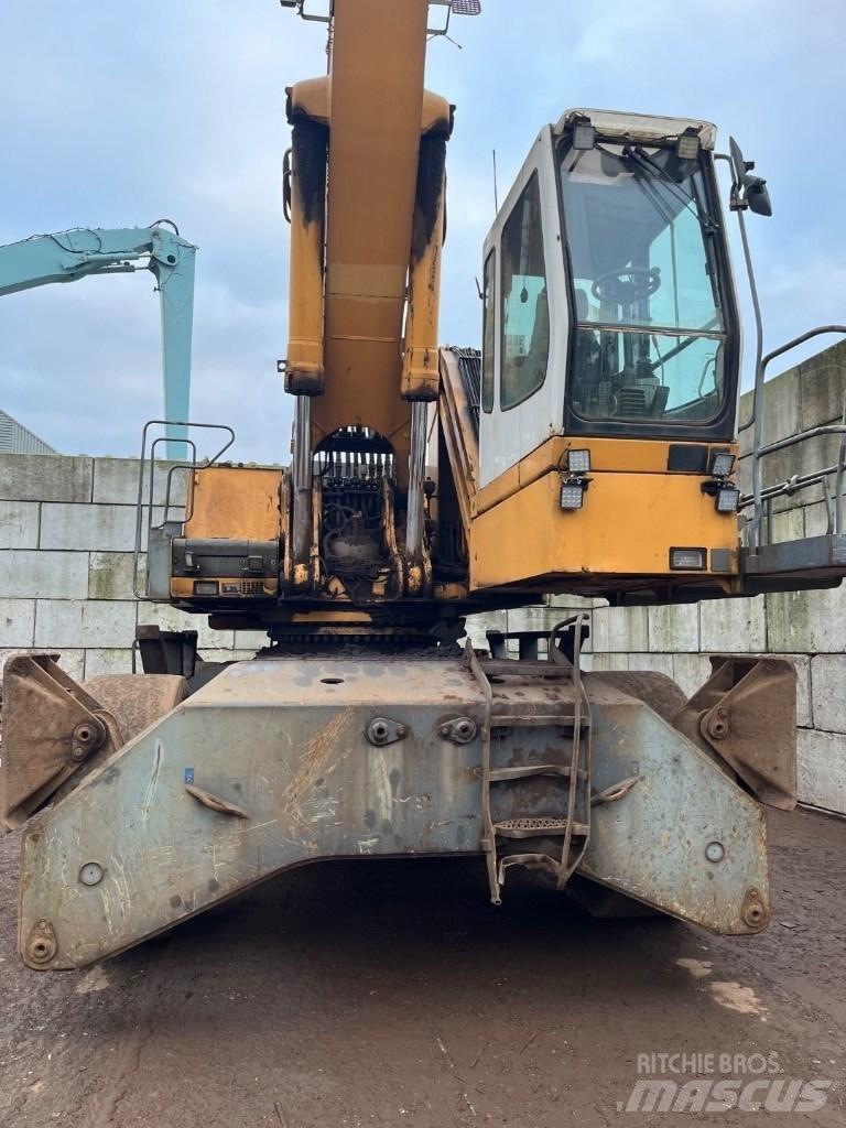 Liebherr A 954 B HD Bagri za prekladanje primarnih/sekundarnih surovin