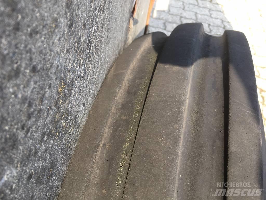 BKT 7.50 R 16 + velg Gume, kolesa in platišča