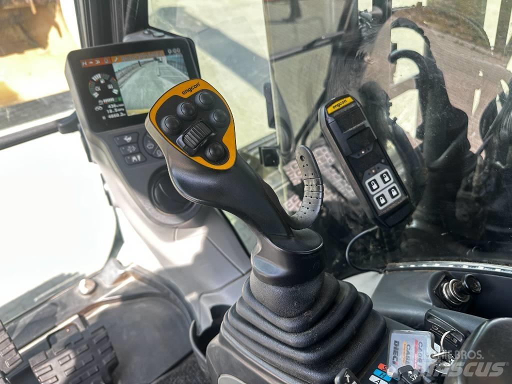 CASE CX 250 D Bagri goseničarji