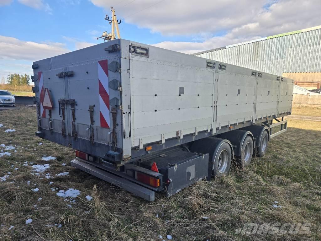 AM WFM-255 Prikolice za žito
