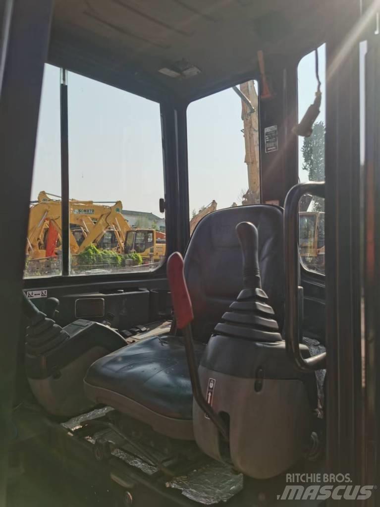 Hitachi ZX 50 U Mini bagri <7t
