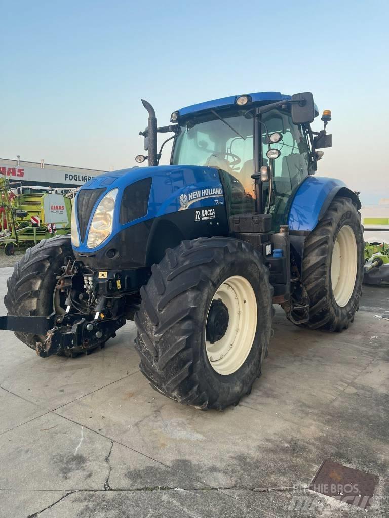 New Holland T 7.200 Traktorji