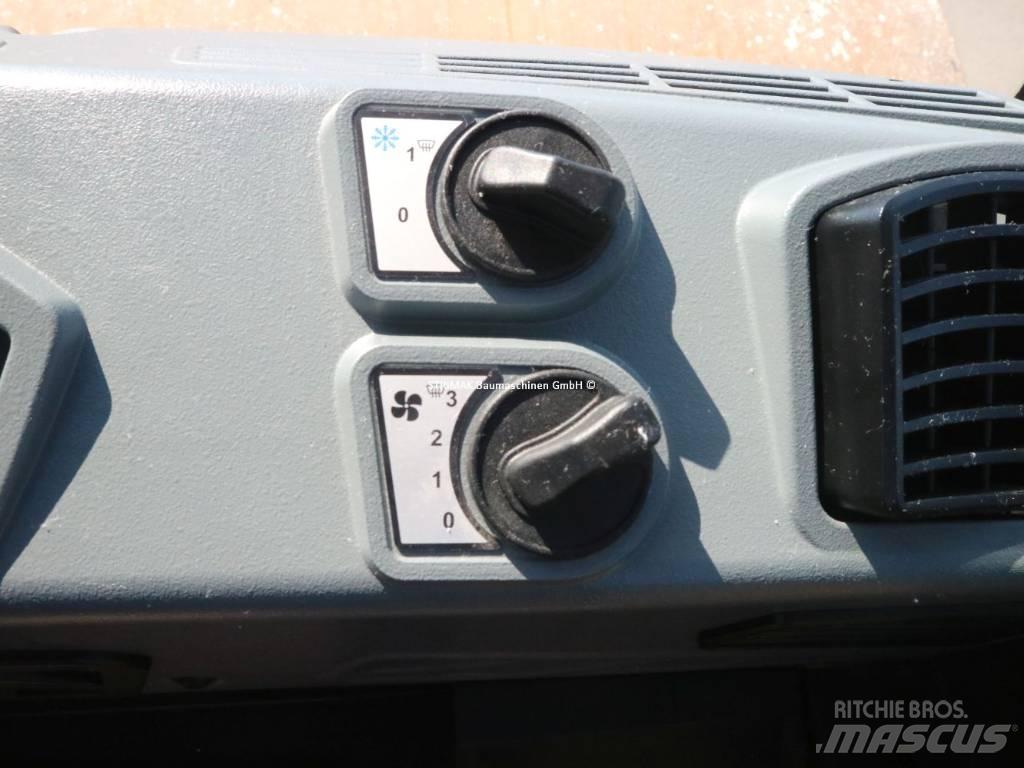 Bomag BW 211 D-50 Enojni valjarji