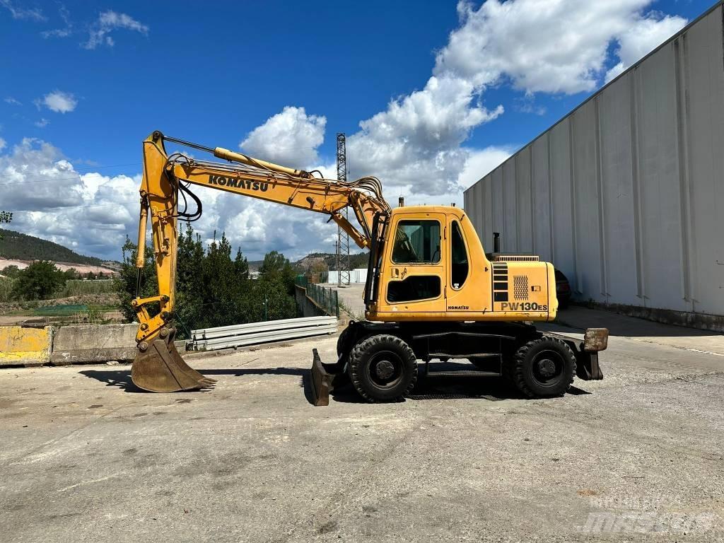 Komatsu PW130 ES-6K Bagri na kolesih