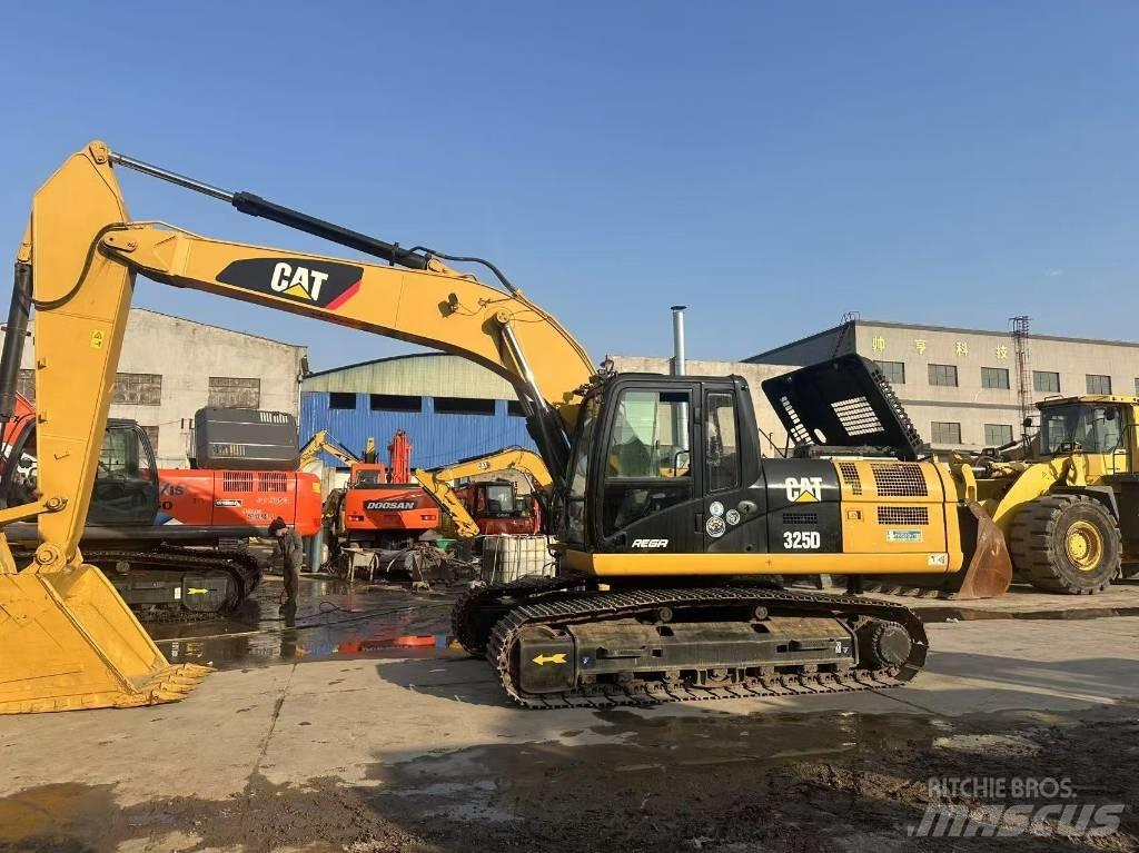 CAT 325 D L Bagri goseničarji