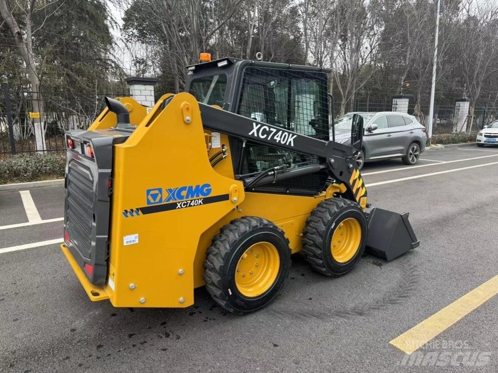 XCMG XC740K Skid steer mini nakladalci