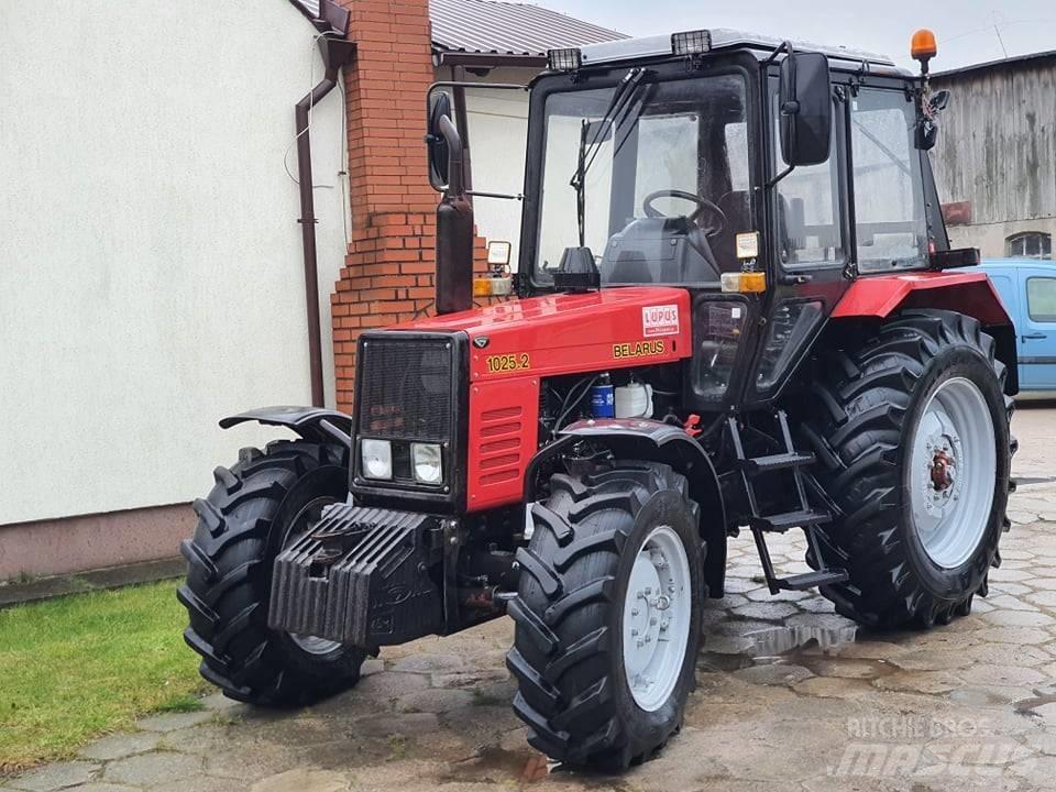 Belarus 1025.2 Traktorji