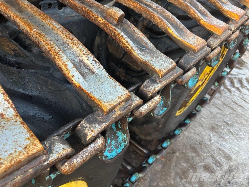 John Deere 1270 E Harvesterji