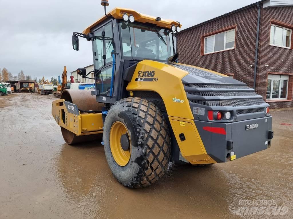 XCMG XS 135 Enojni valjarji