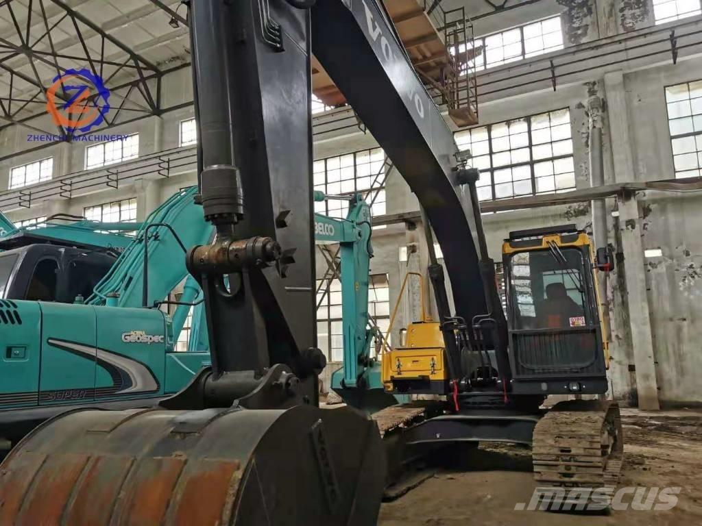 Volvo EC 200 Bagri goseničarji