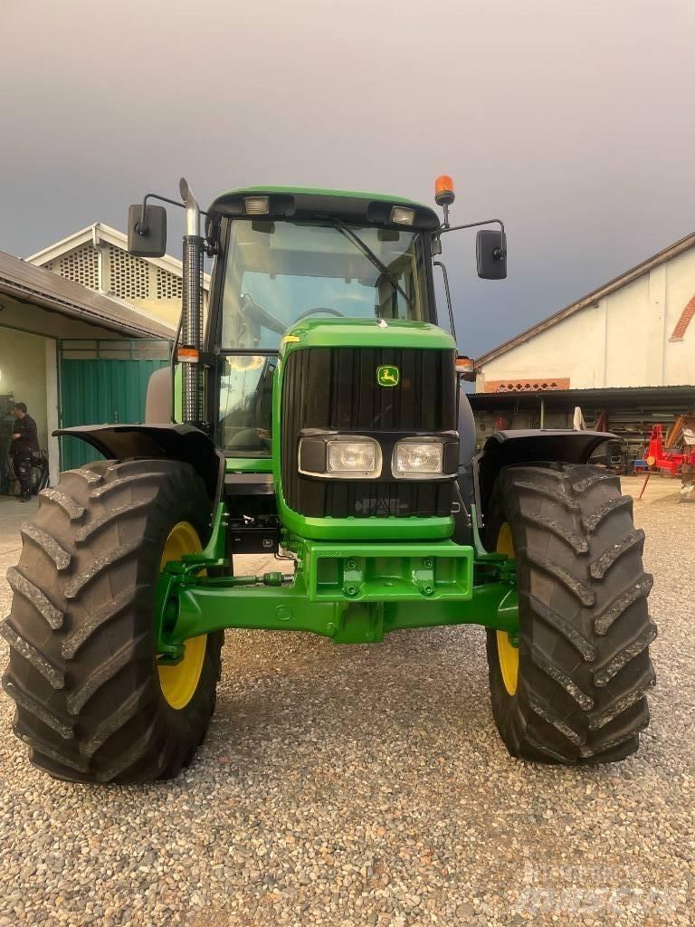 John Deere 6520 SE0 Traktorji