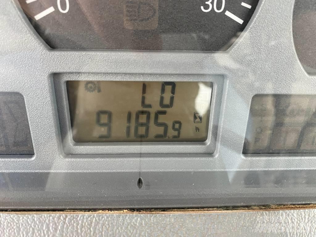 Valtra T 131 Traktorji
