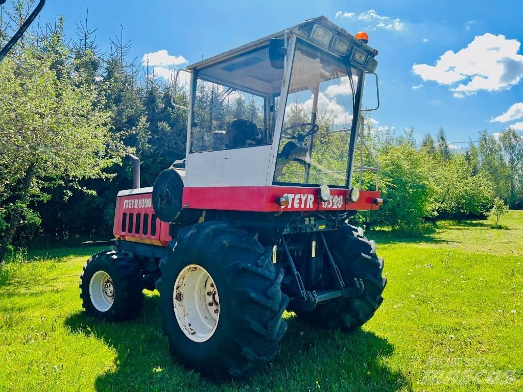 Steyr 8320 Kombajni za krmo