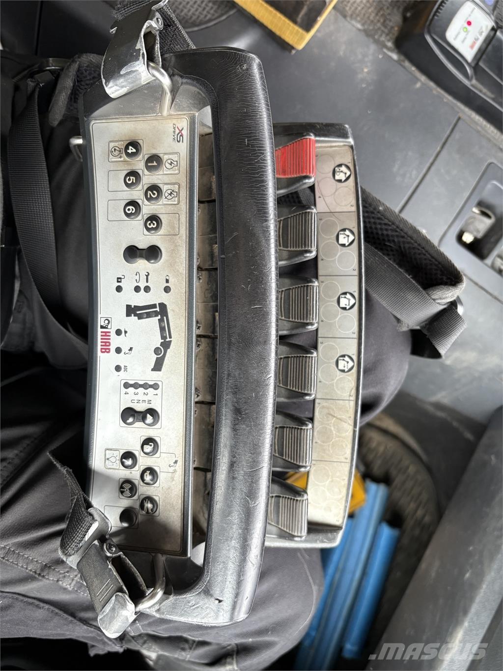 Scania P360 6x2*4 Tovornjaki z žerjavom