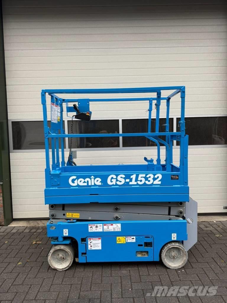 Genie GS 1532 Škarjaste dvižne ploščadi