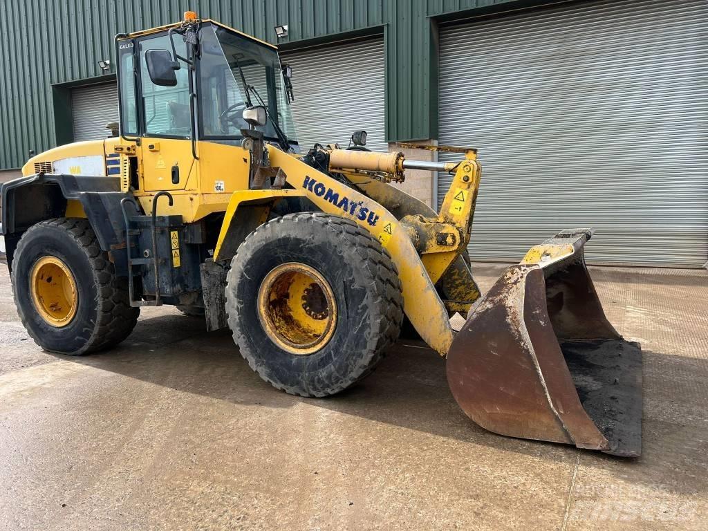 Komatsu WA 250-5H Kolesni nakladalci