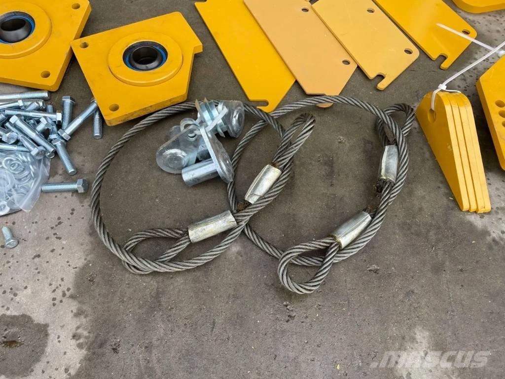 Volvo A25G Tailgates