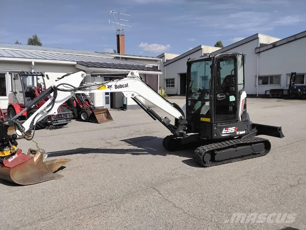 Bobcat E 35z Mini bagri <7t