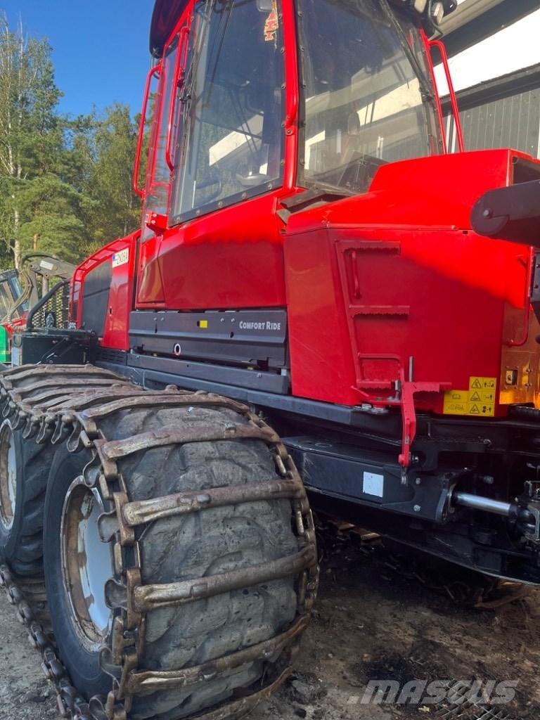 Komatsu 875 Forwarderji