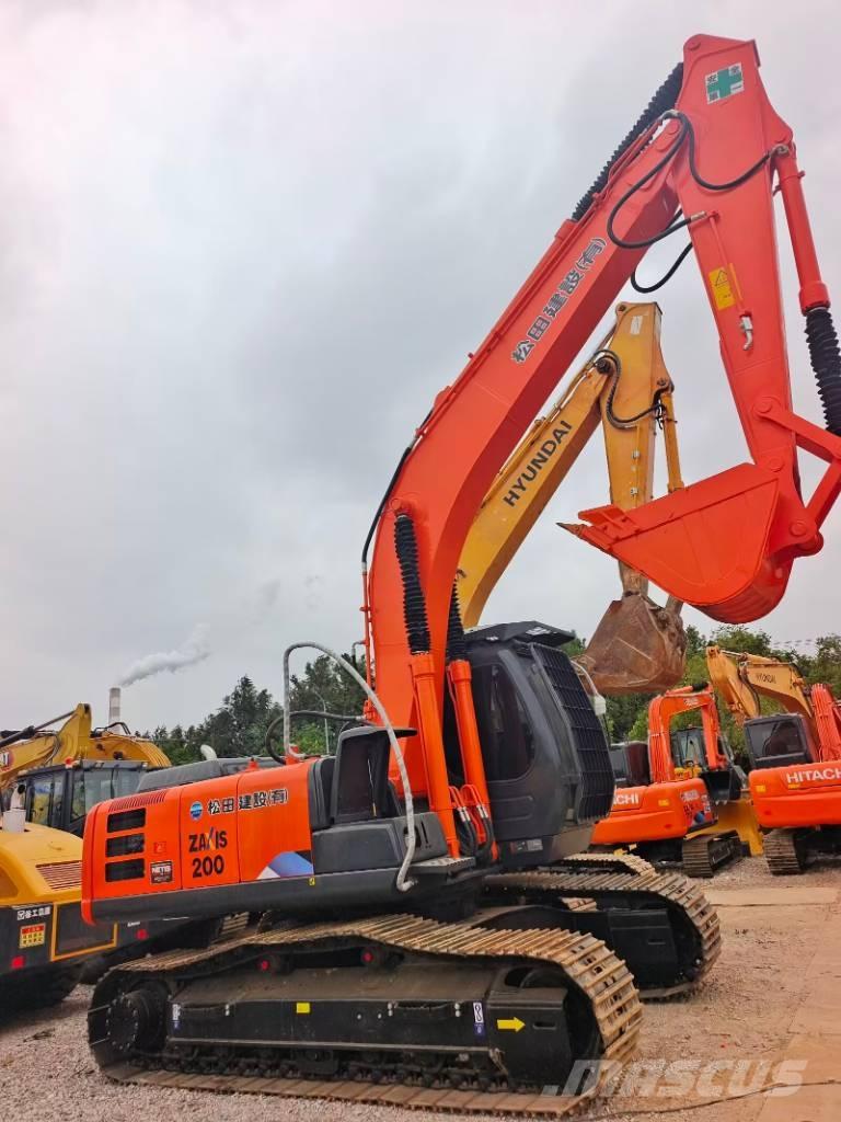 Hitachi 200-3G Bagri goseničarji