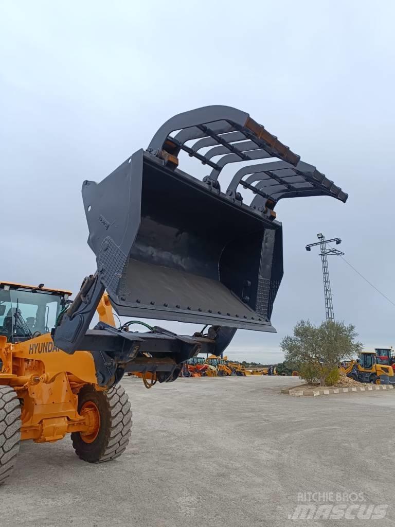 Hyundai HL 955 XT Kolesni nakladalci