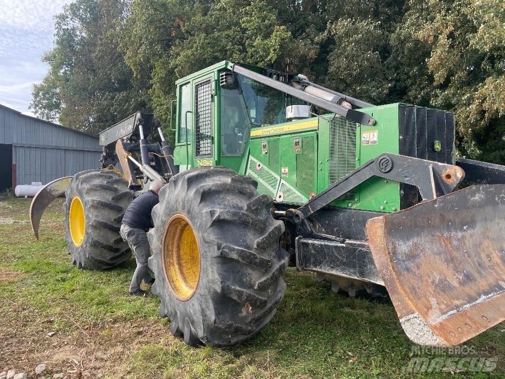 John Deere 748 H II Gozdarski traktorji