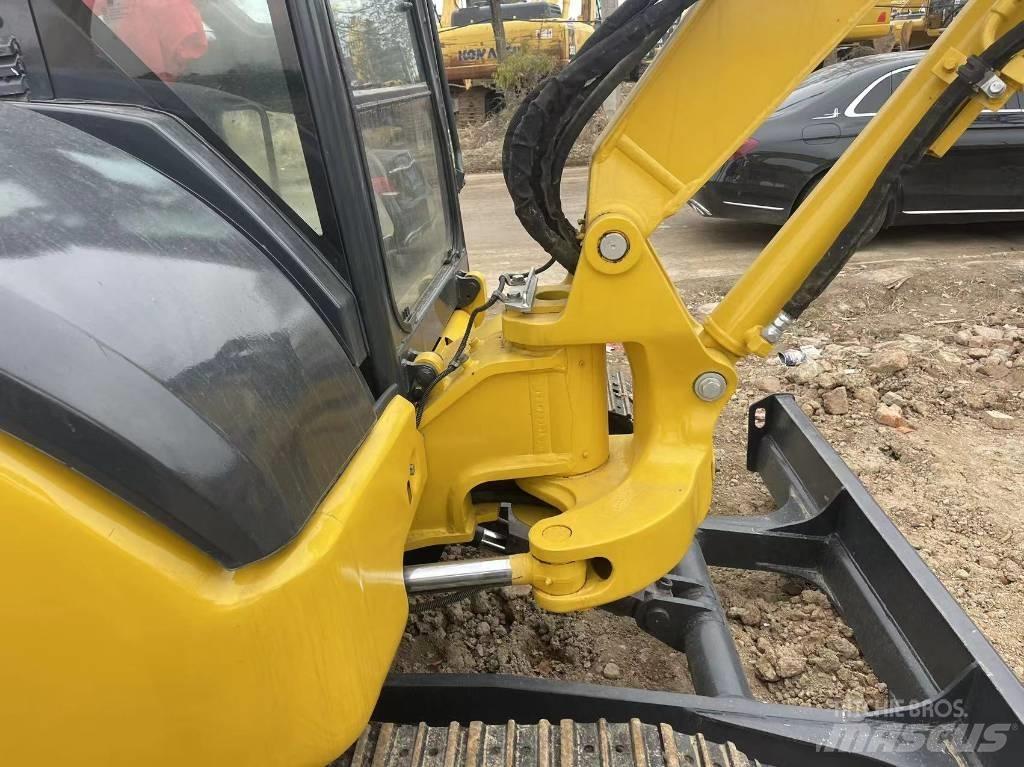 Komatsu PC 40MR Mini bagri <7t