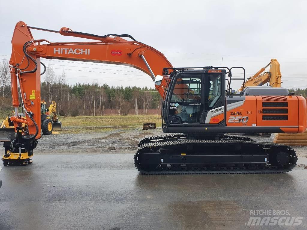 Hitachi ZX250LC-7 Bagri goseničarji