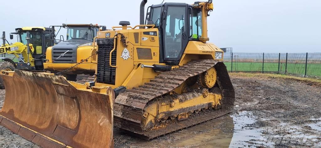 CAT D 6 N Buldožerji goseničarji
