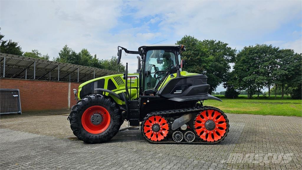 CLAAS Axion 930 TT Traktorji