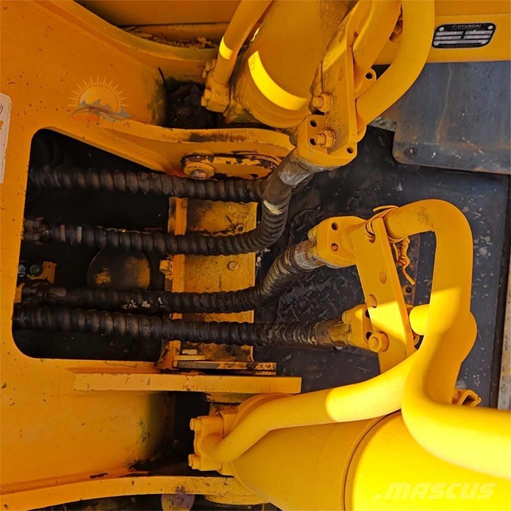 Hyundai Robex 210W-7 Bagri na kolesih