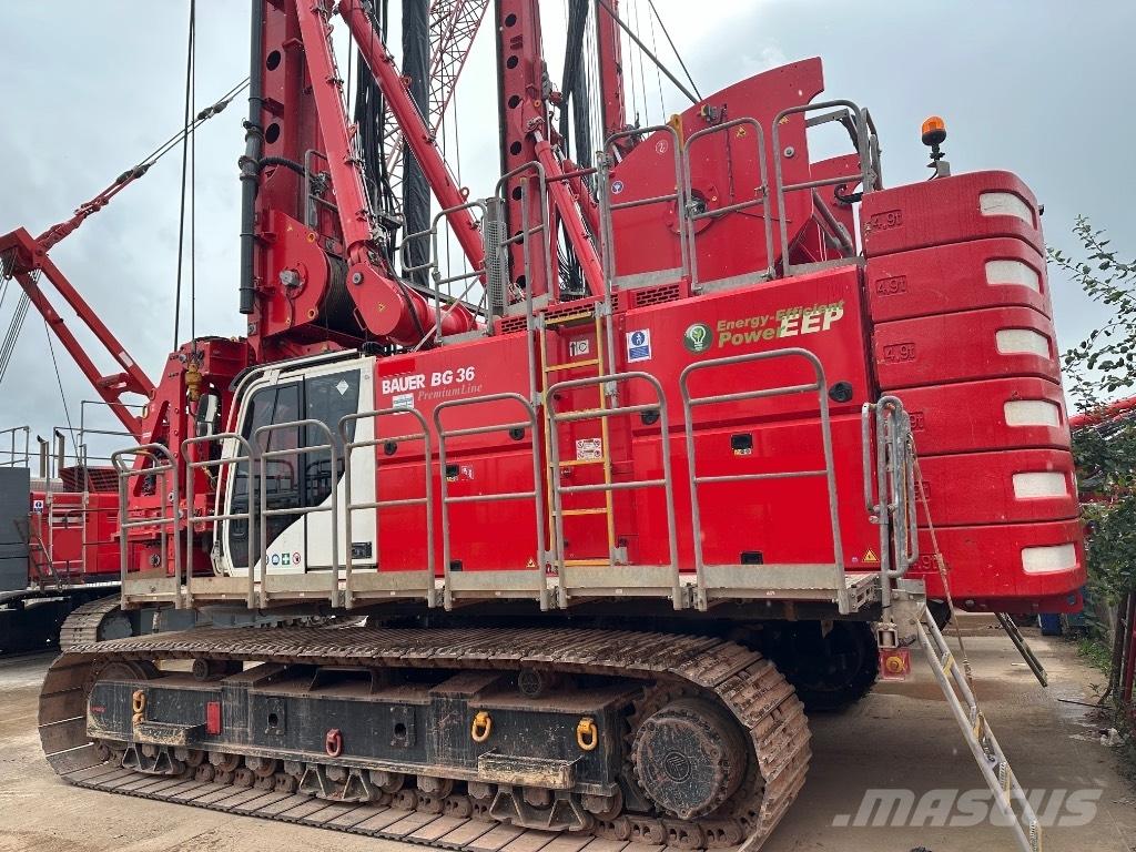 Bauer BG 36 Težki vrtalni stroji
