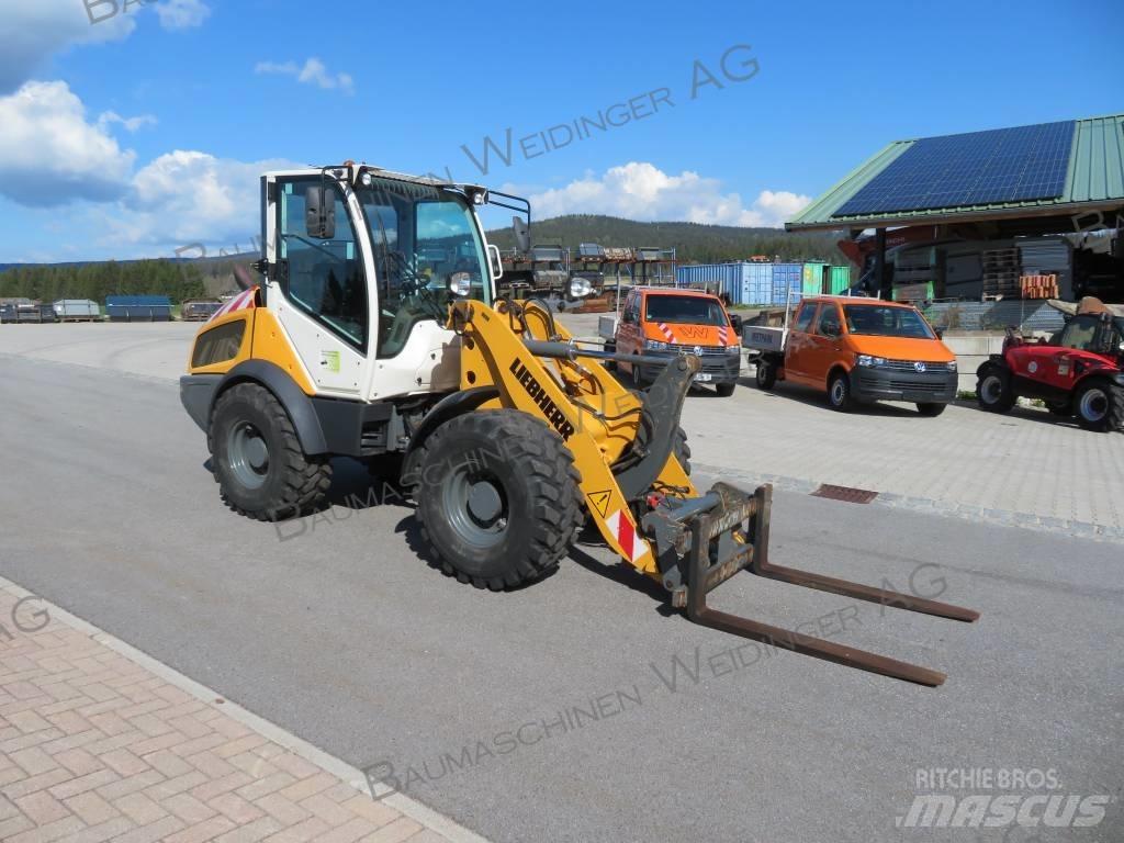 Liebherr L506C Kolesni nakladalci