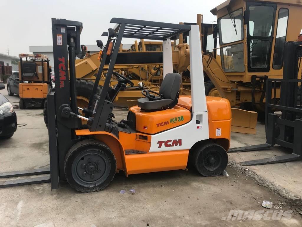 TCM FD 30 Dizelski viličarji