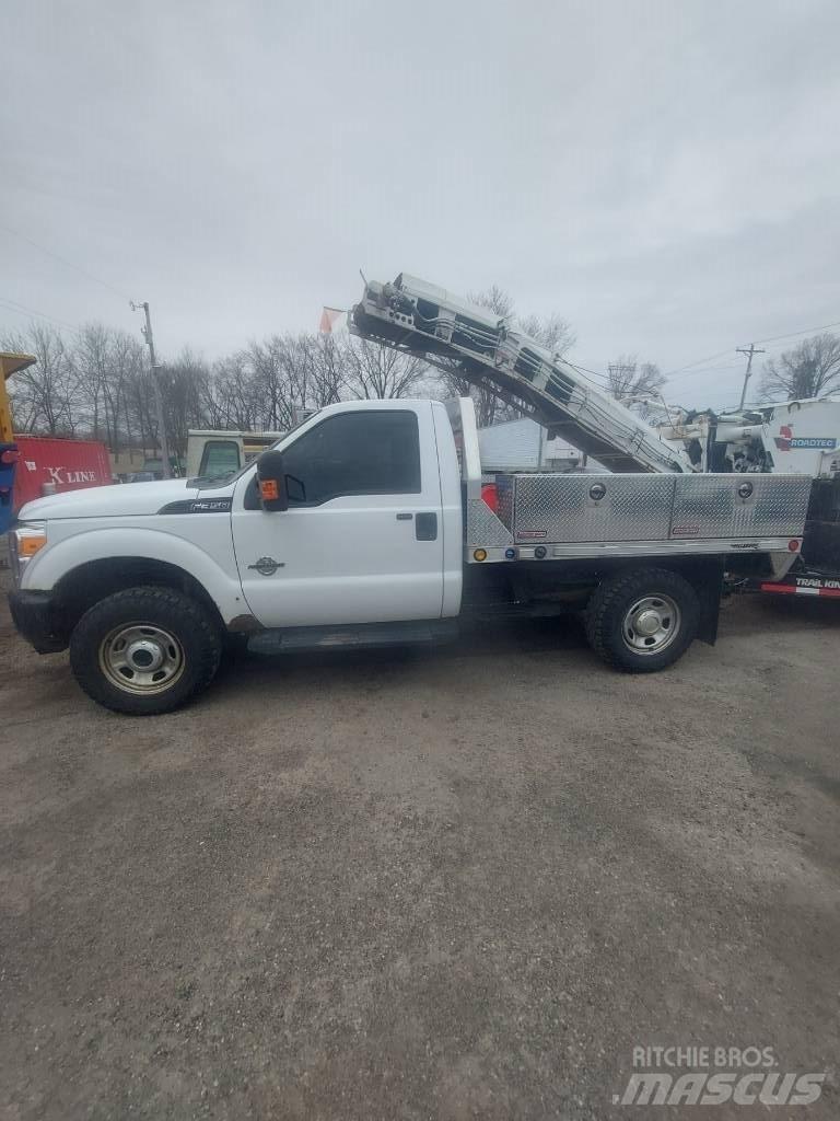 Ford F350 Drugi