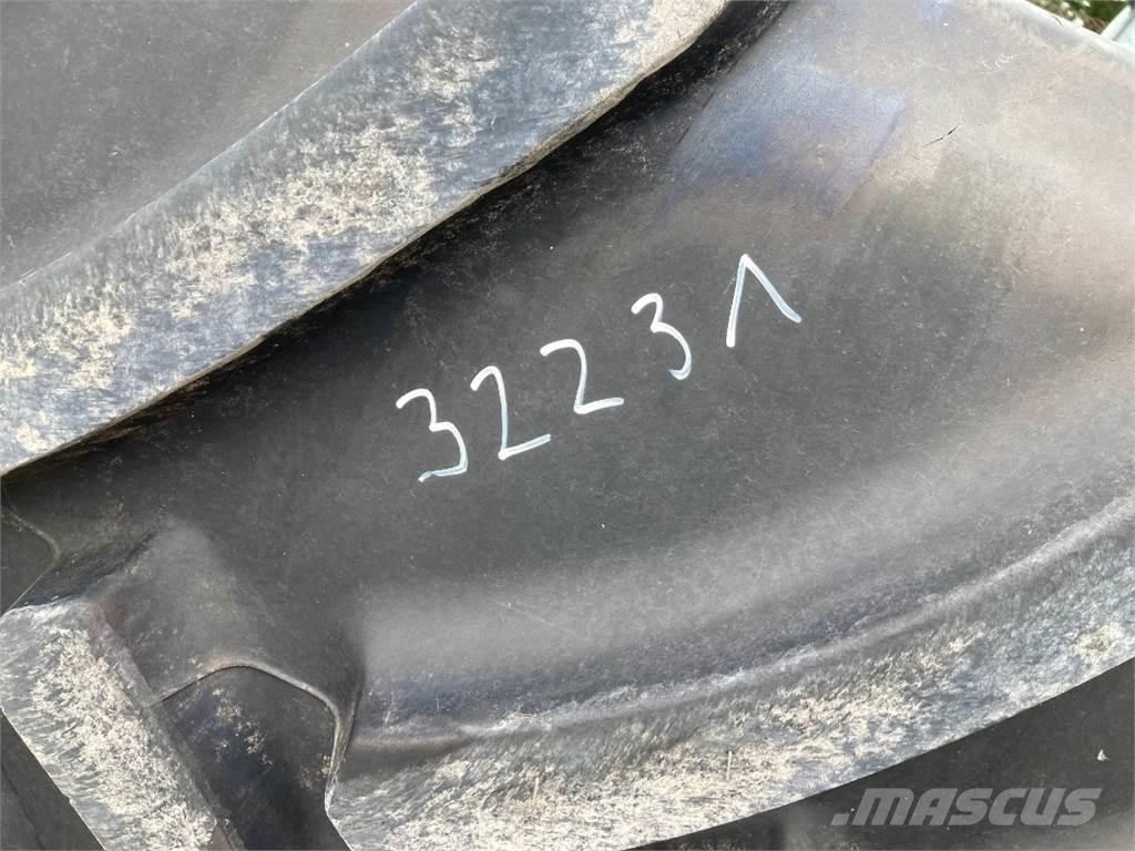Mitas 2x 650/65R42 Druga oprema za traktorje