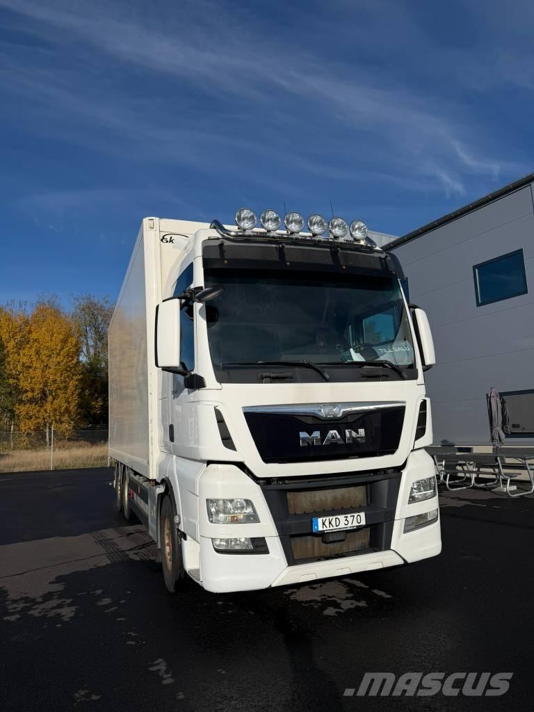 MAN TGX 26.480 6x2 Tovornjaki zabojniki