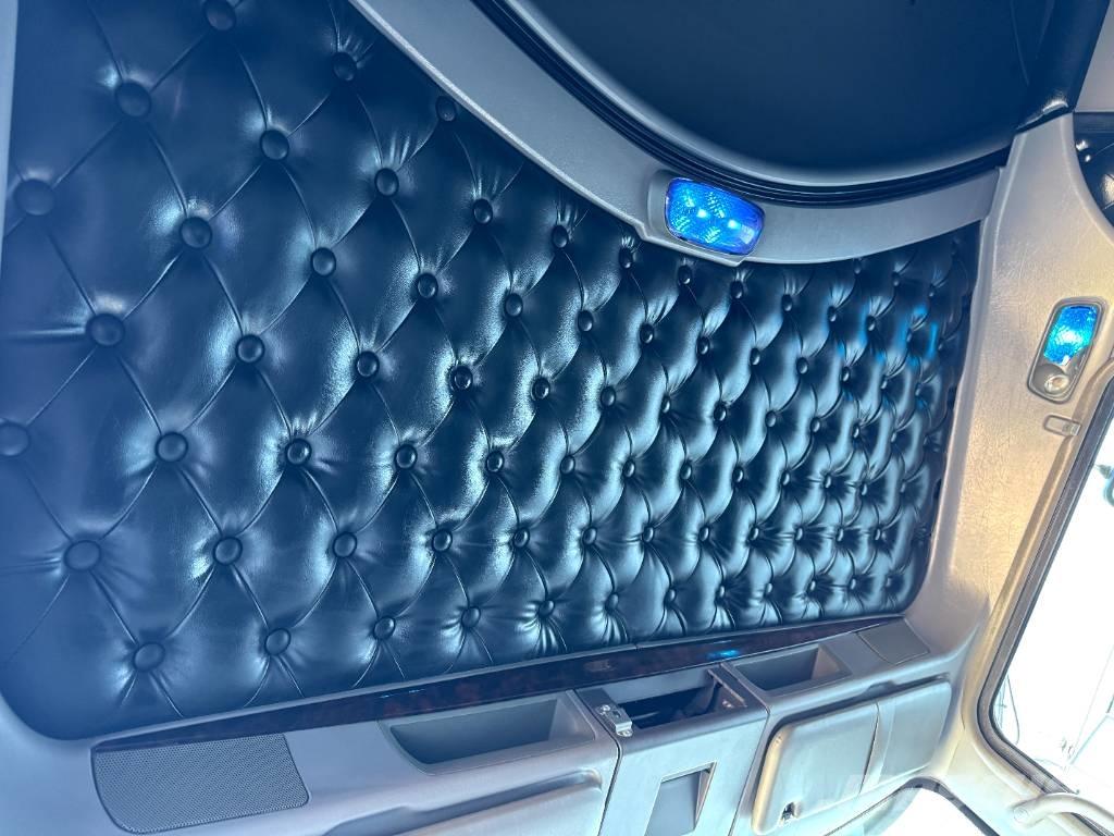 Kenworth T 800 Vlačilci