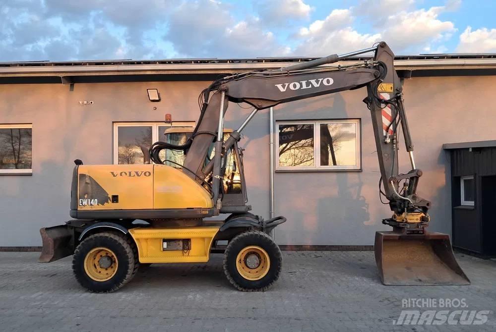 Volvo EW 140 Bagri na kolesih