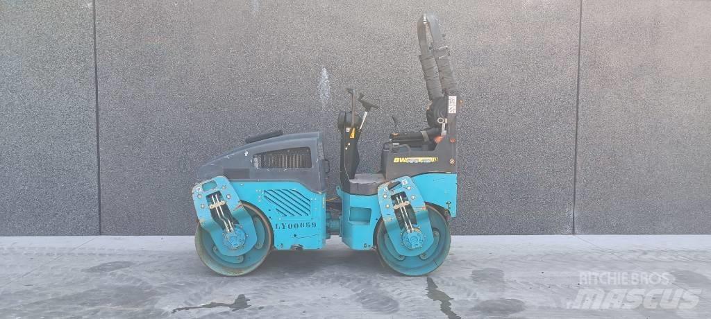 Bomag BW 100 AD-4 Dvojni valjarji